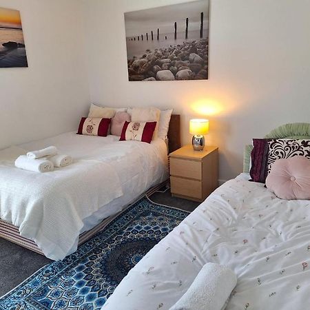 12 Cornwallis Lodge Family Room 1 Stoke-on-Trent 외부 사진