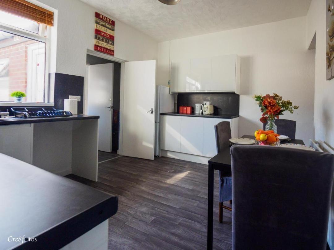 12 Cornwallis Lodge Family Room 1 Stoke-on-Trent 외부 사진