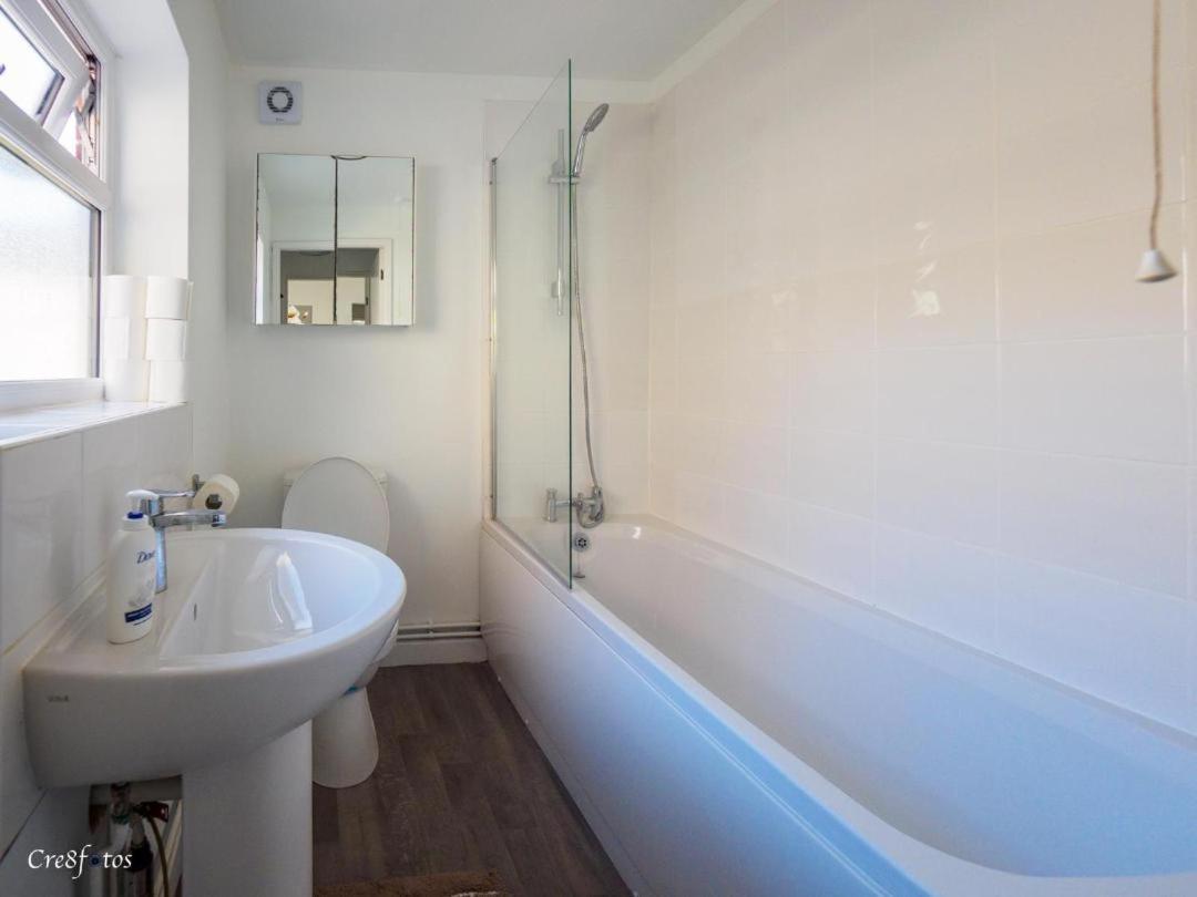 12 Cornwallis Lodge Family Room 1 Stoke-on-Trent 외부 사진