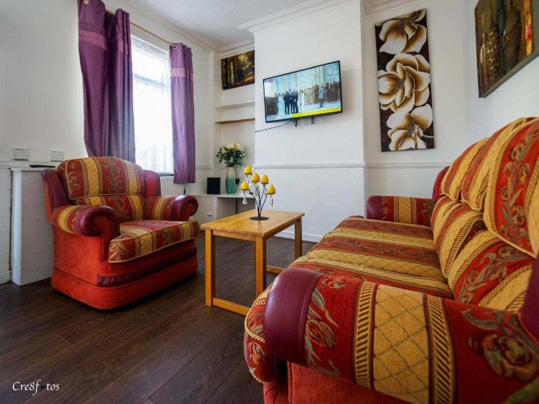 12 Cornwallis Lodge Family Room 1 Stoke-on-Trent 외부 사진