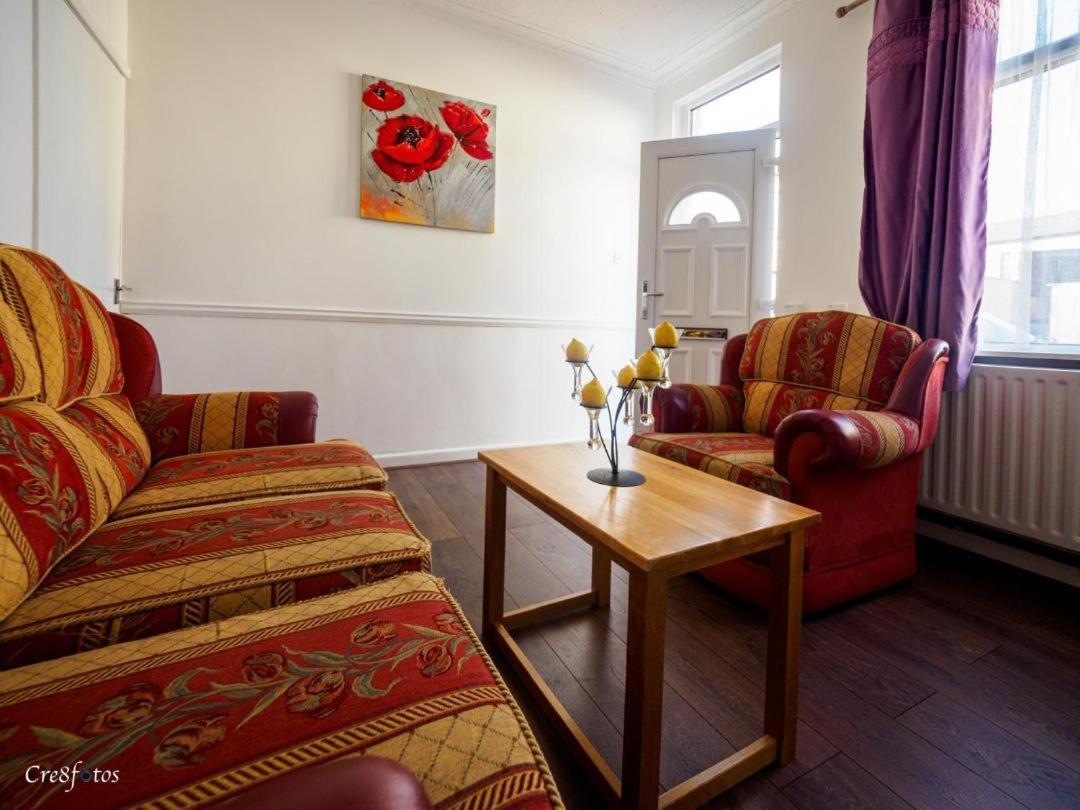 12 Cornwallis Lodge Family Room 1 Stoke-on-Trent 외부 사진